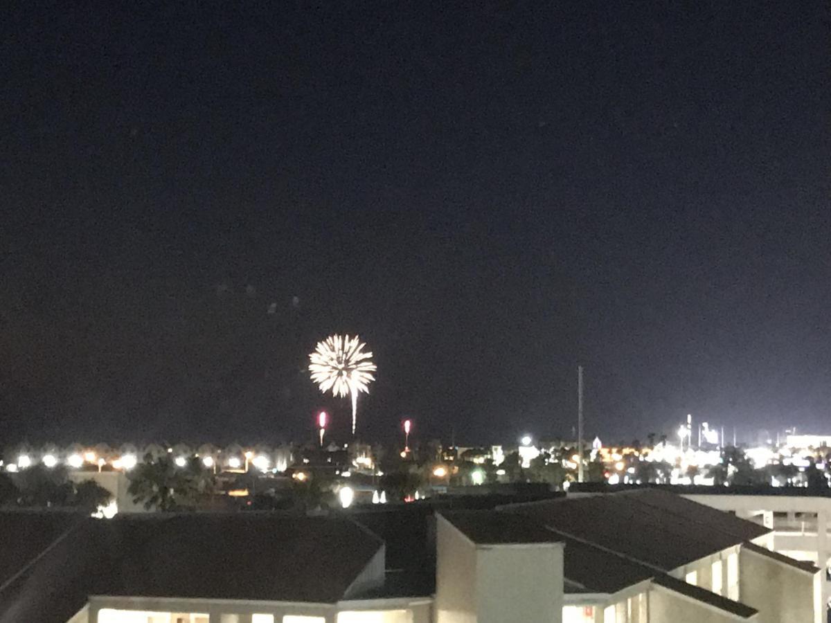 Relaxing Condo, Great Location, 3 Minute Walk To The Beach Condo South Padre Island Kültér fotó