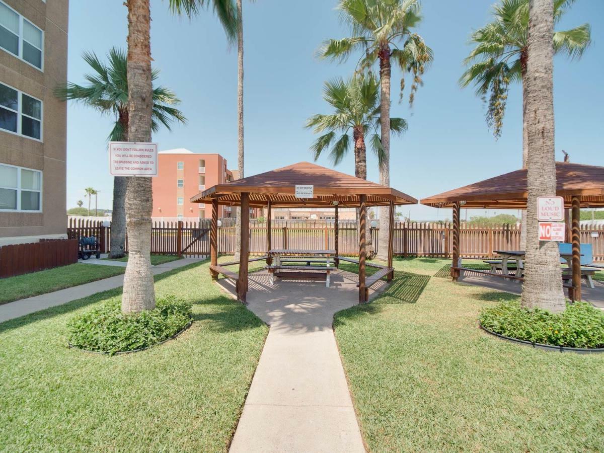 Relaxing Condo, Great Location, 3 Minute Walk To The Beach Condo South Padre Island Kültér fotó